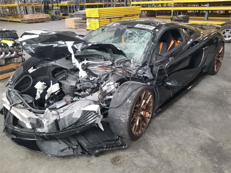 McLaren 570S 2017 Left Upper Quarter panel trims Set Black