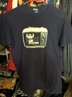 Vintage y2k gama-go yeti wwe wrestler television shirt usa rare run small