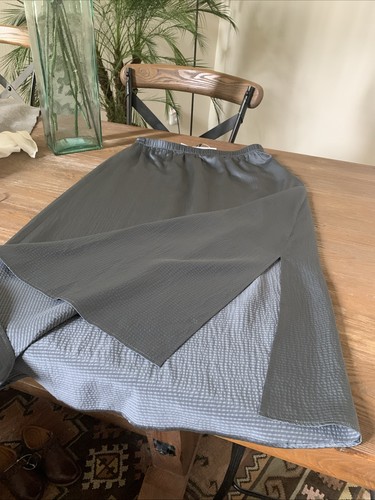 NWT Eileen Fisher Steel Hammered Silk/Organic Cotton F/L Skirt Size XS - Picture 3 of 9