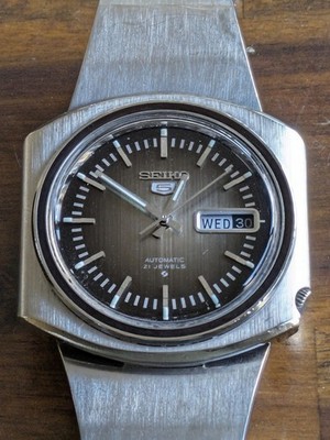 Rare Vtg Seiko 5 6119-7420 Men's Automatic Watch 21 Jewels 38mm Japan Made 