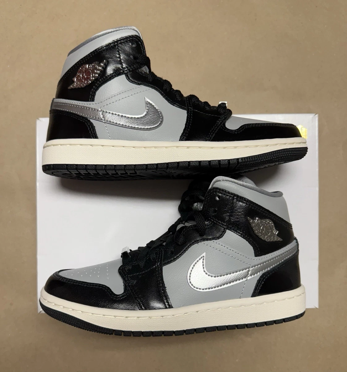 Jordan 1 SE Mid Black Chrome W for sale | eBay