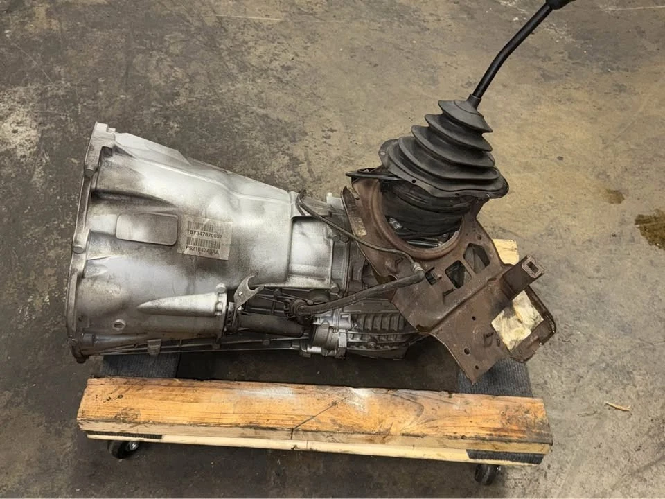 2007 2008 2009 2010 Jeep Wrangler Manual Transmission 4x4 3.8L 52104740AA 86K mi - Image 3 of 4