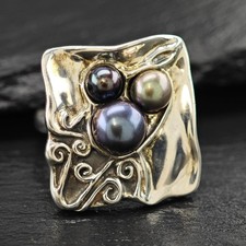 Sterling Silver Pearl Ring Square Shape with Three Pearls Size 6 1/4
