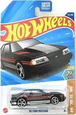 HOT WHEELS ‘92 FORD MUSTANG FOX BODY HW 70S VS 90S 2025