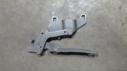 Motorhaubenscharnier Rechts 7115264 Farbe Platinbronze Metallic A 53 BMW 3er Bj