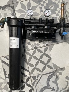 Everpure EV9293-22 Coldrink 2 / Insurice Twin Manifold with 20" Prefilter - 3/4"