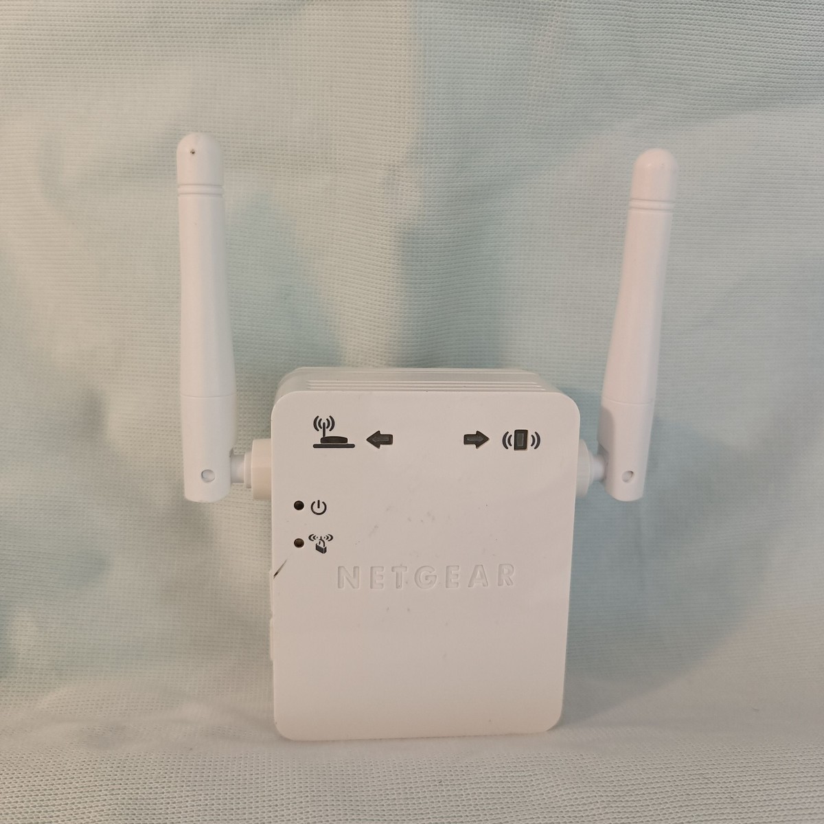 NETGEAR WN3000RP Universal WiFi Range Extender White