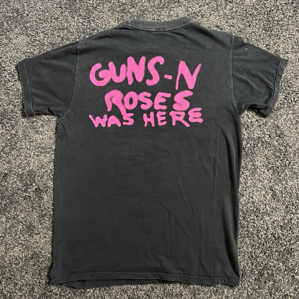 Vintage Guns And Roses Was Here T-shirt Extremely Rare Tour Shirt