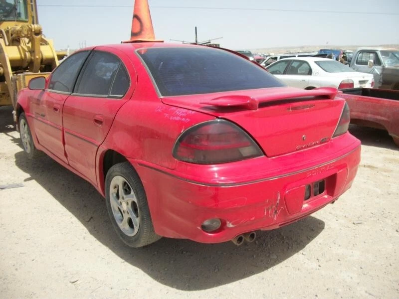 Used Rear Right Door Vent Glass Rear fits: 2002 Pontiac Grand am Rear Right Grad Foto 3 de 4