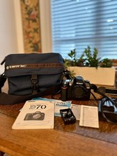 Nikon D 70 camera body