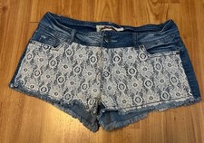 1st Kiss Lace Overlay Denim Shorts Women s Small 32 Waist Jean Cutoffs F