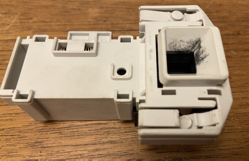 Original Bosch Siemens Waschmaschine Türschloss Verriegelungsklinke 610147 631638