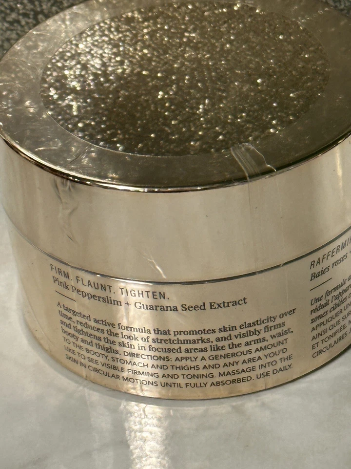 JLo Beauty by Jennifer Lopez Firm + Flaunt Targeted Booty Balm Foto 3 de 4