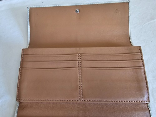 COACH Long White Smooth Leather Wallet Coin Holder, Slips, Cards - Picture 10 of 13