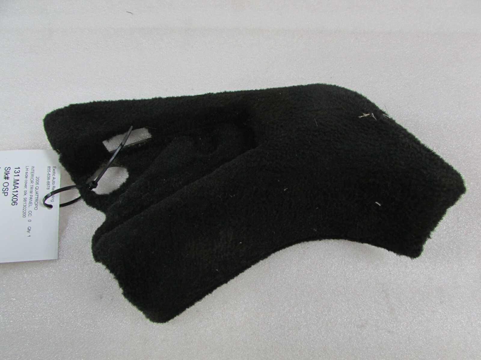 Maserati Quattroporte, LH, Left Interior Kick Panel, Black, Used, P/N 981302200