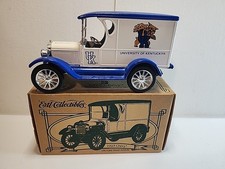ERTL University of Kentucky LIMITED EDITION 1923 Chevrolet Diecast Bank w Box