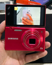 Samsung MV800 Flip-out Touch Screen Vlog Compact Digital Camera 16MP