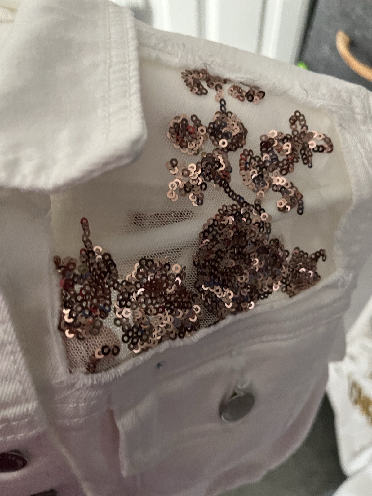 UNIVERSAL THREAD Patchwork denim jacket with sequ… - image 4