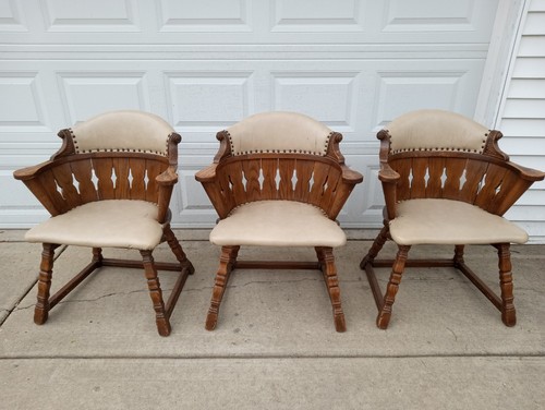 Romweber Viking Oak Pub Style Chairs (LOCAL PICKUP ONLY) Caddyshack!