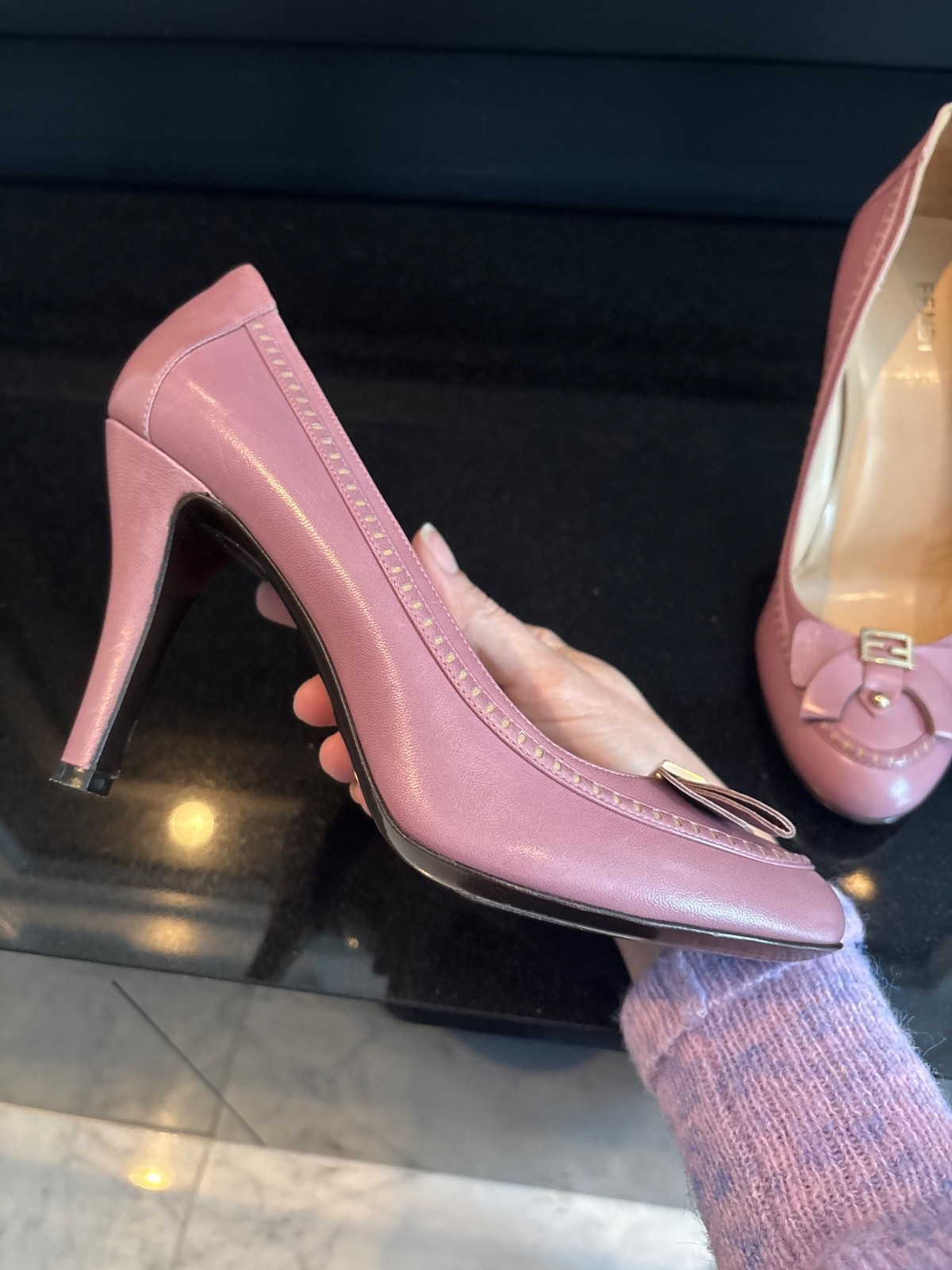 Excellent condition vintage Fendi feminine spring pumps sz 38  thumbnail 7