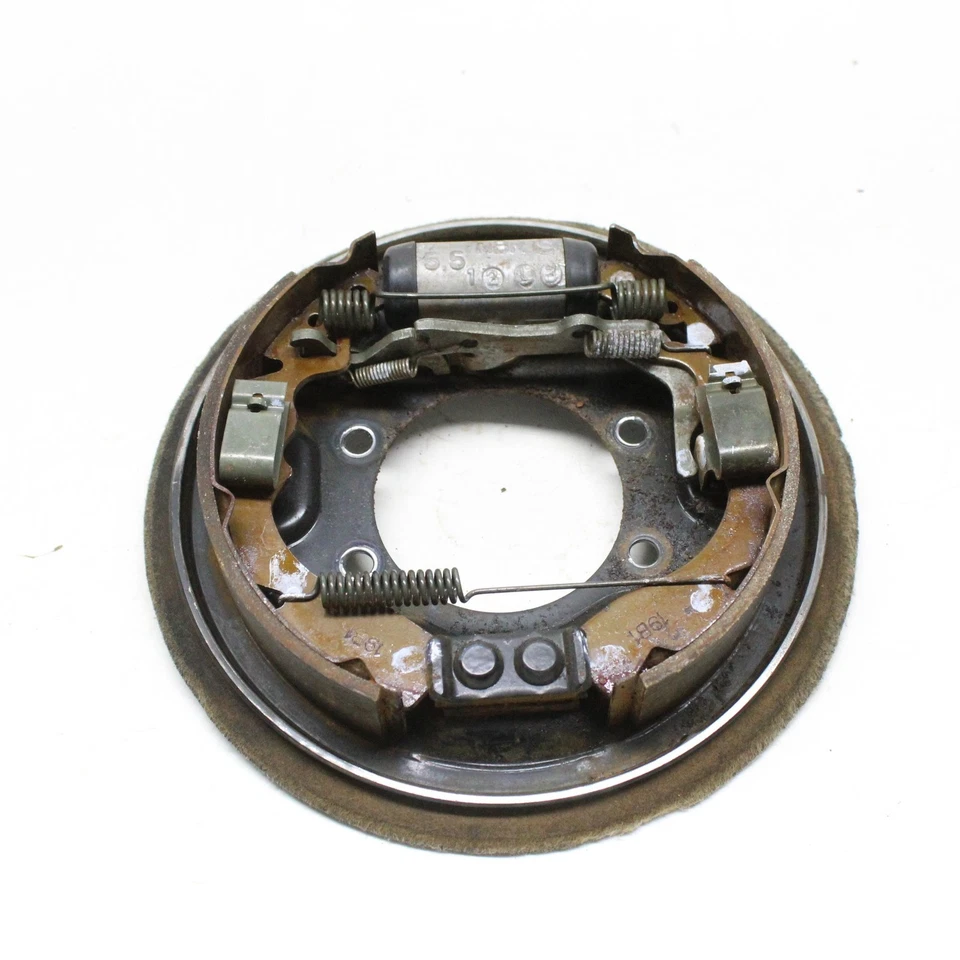 Suzuki Quadrunner 250 1988 placa de respaldo de tambor de freno delantero derecho 54510-19B20 Foto 2 de 4