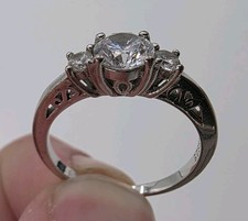 Sterling Silver Triple Round Cut Cubic Zirconia Ring 925 Sz: 7 1/2