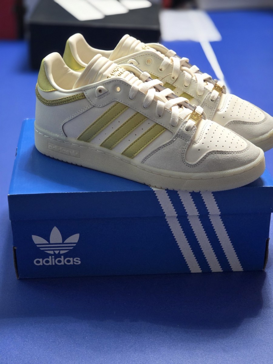 New* Size 10 Mens Adidas LAFC Centennial Mens Casual Shoes  display picture 3