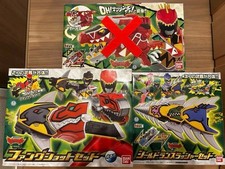 Juego de 2 lanzas Slasher BANDAI Kyoryuger Fang Shot Shield nuevas sin abrir de #QY4QD