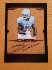 2019 Leaf Trinity Clear On-Card Auto Anthony Ratliff-Williams UNC Rookie WR