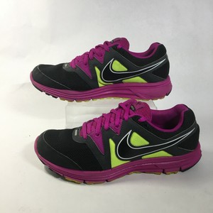 nike pink mesh shoes