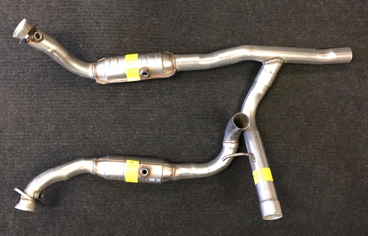 2006-2008 FORD F150 5.4L ENG 4WD FRONT EXHAUST Y PIPE