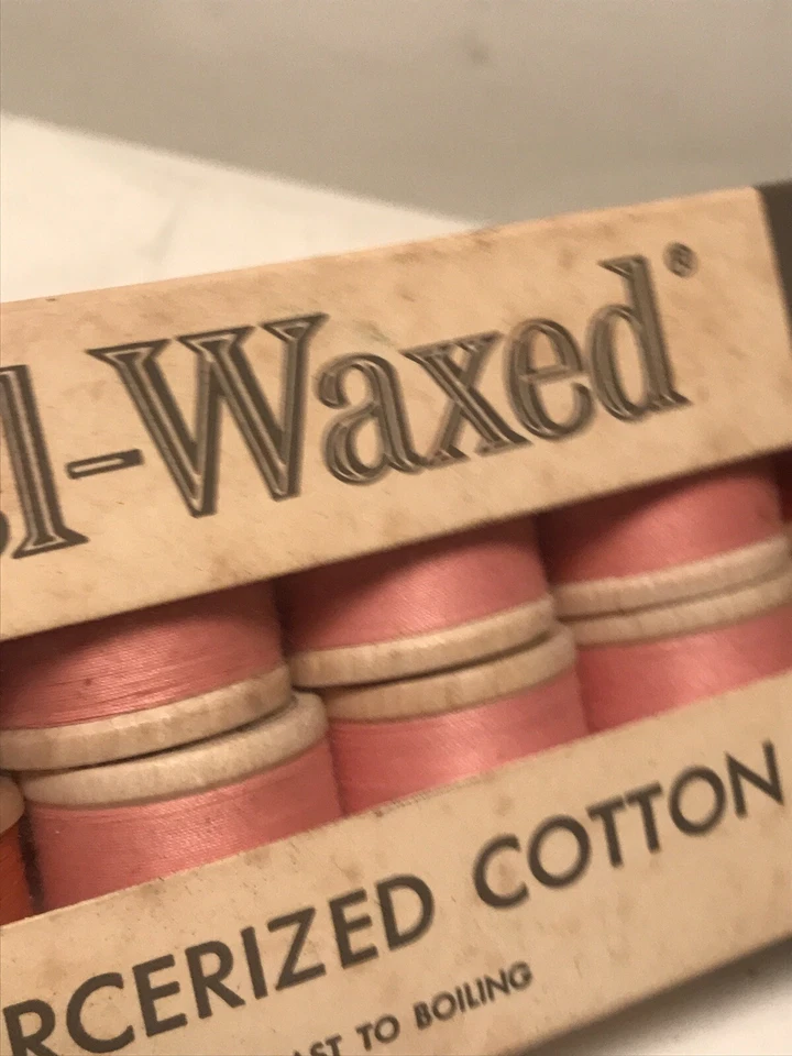 Belding Corticelli Bel-Encerado Hilo Algodón Mercerizado Nuevo Antiguo Stock Vintage Rosa Foto 3 de 4