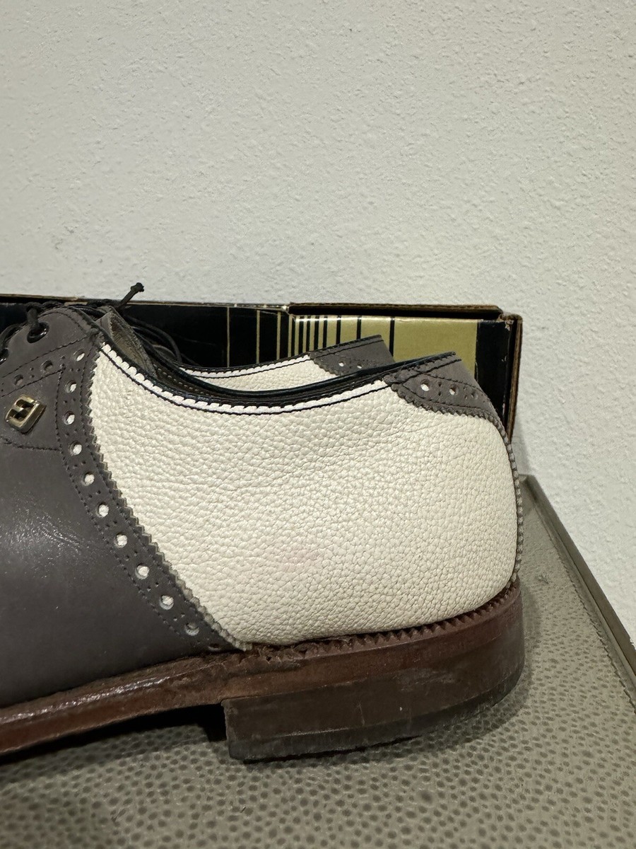 VINTAGE FootJoy Classics White Leather / Grey saddle golf shoes