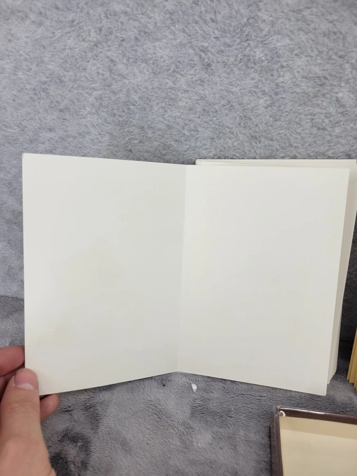 Juego de 8 tarjetas y sobres de felicitación de agradecimiento de gatito ratón de 4" x 5,5" Foto 3 de 4