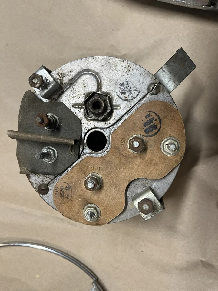 51-52 Studebaker Commander Land Cruiser Gauges Instrument Cluster 1951 1952 - Image 4 of 4