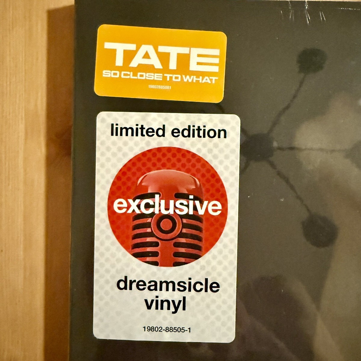 未再生 TATE MCRAE 直筆サイン入り SO CLOSE TO WHAT Tate McRae, Tate McRae, Tate McRae - So Close To What Signed