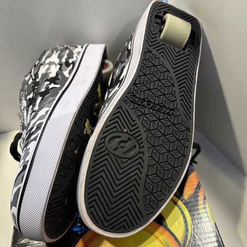 HEELYS Adult Gr8 Pro Prints Skate Sneakers Camo Grey Size 8 NEW Boy's Men's - Picture 7 of 9