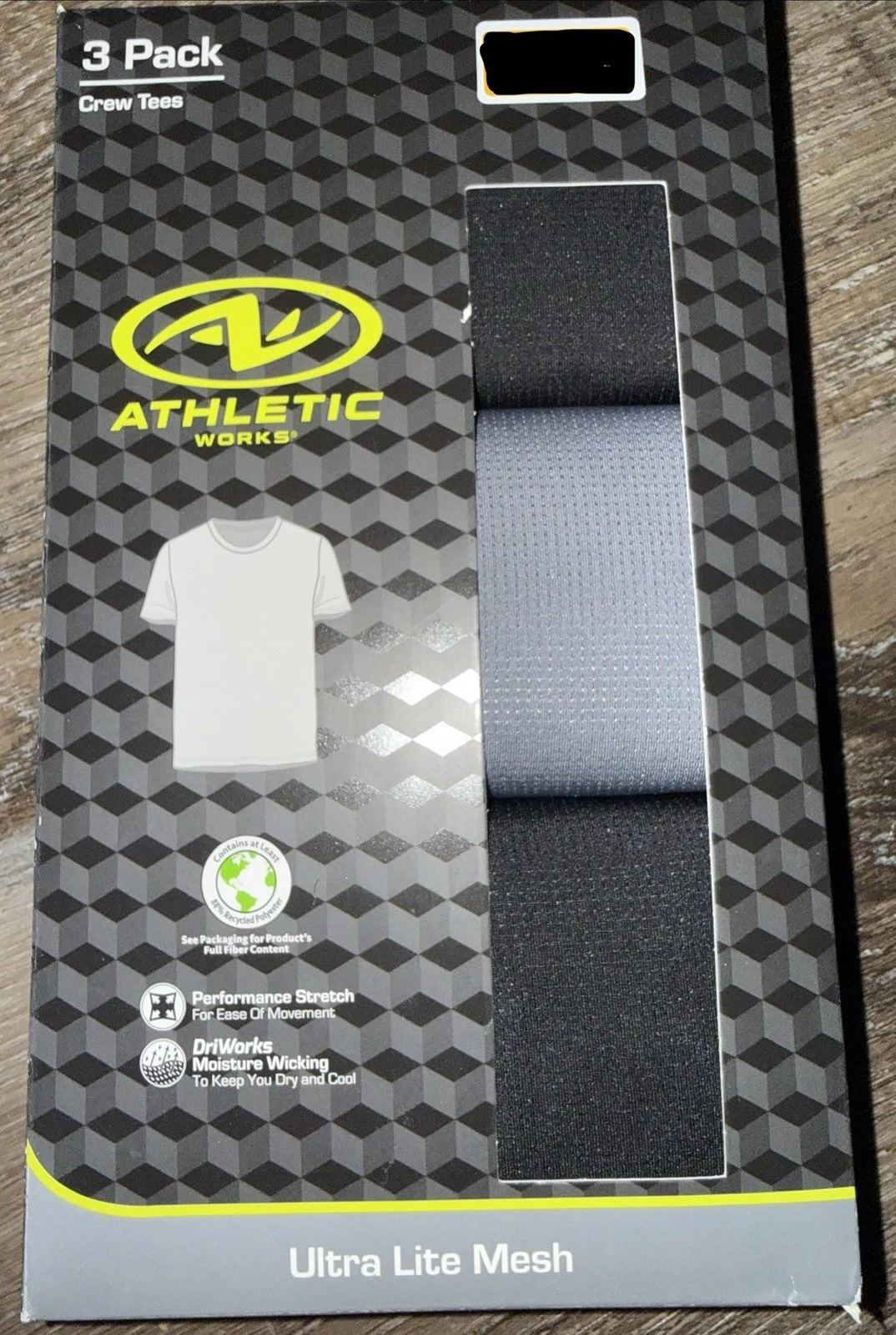 Athletic Works ~ Mens 3-Pack T-Shirts Crew Neck Ultra Lite Mesh Performance ~ L
Opens in a new windo