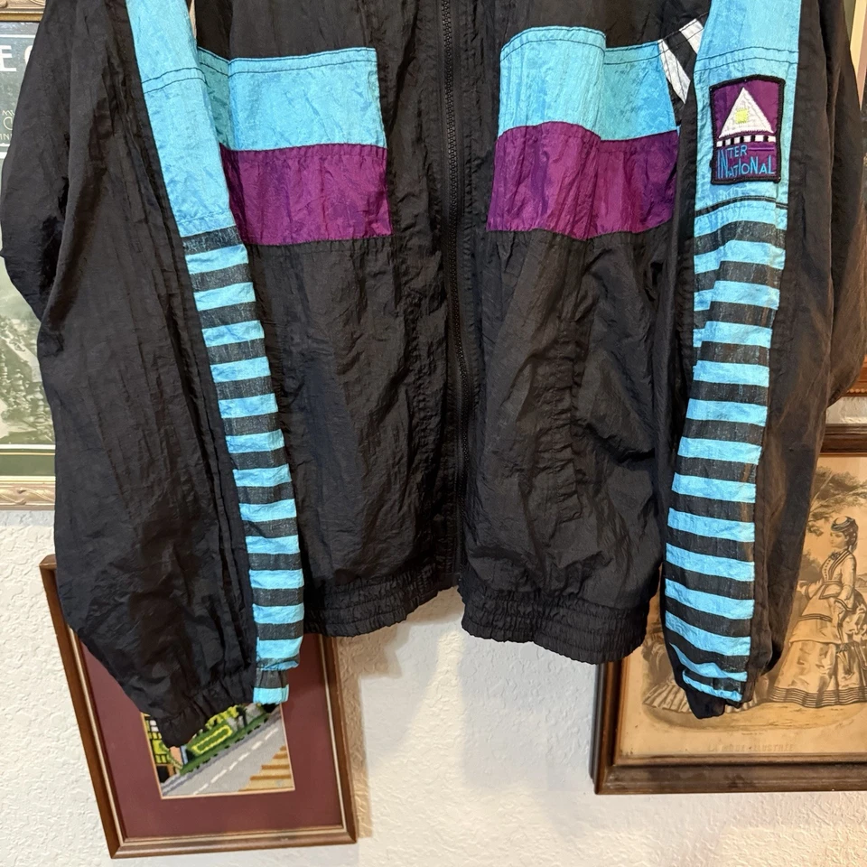 Cortavientos Colorido Club International Personalizado Vintage Años 90 RARO Talla XL Foto 4 de 4