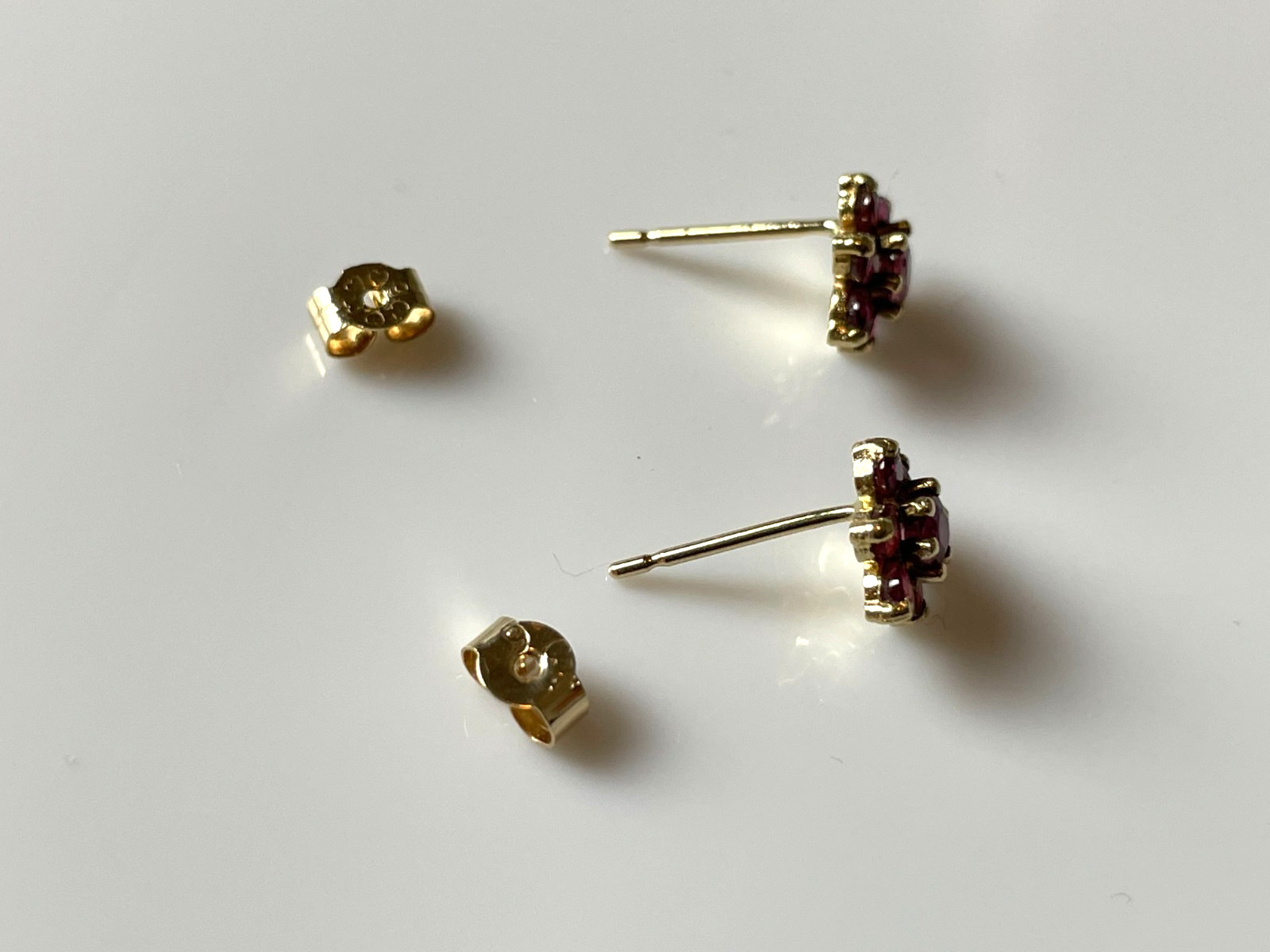 Ruby Earrings 9ct Gold Ruby Flower Cluster Earrin… - image 7