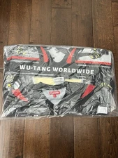 Supreme FW25 Wu Tang Clan Music Hockey Jeresy Black Size Medium New IN HAND