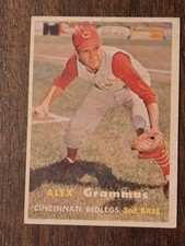 1957 Alex Grammas #222 Reds EX-NM