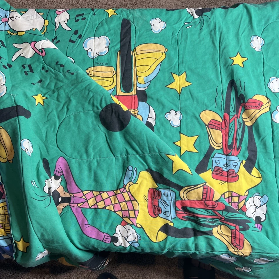 Edredón de ciclismo vintage Disney Mickey Minnie Mouse Donald Goofy Daisy tamaño doble Foto 2 de 2