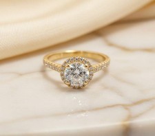 Round Cut Moissanite Halo 14K Gold Vintage Engagement Ring For Women
