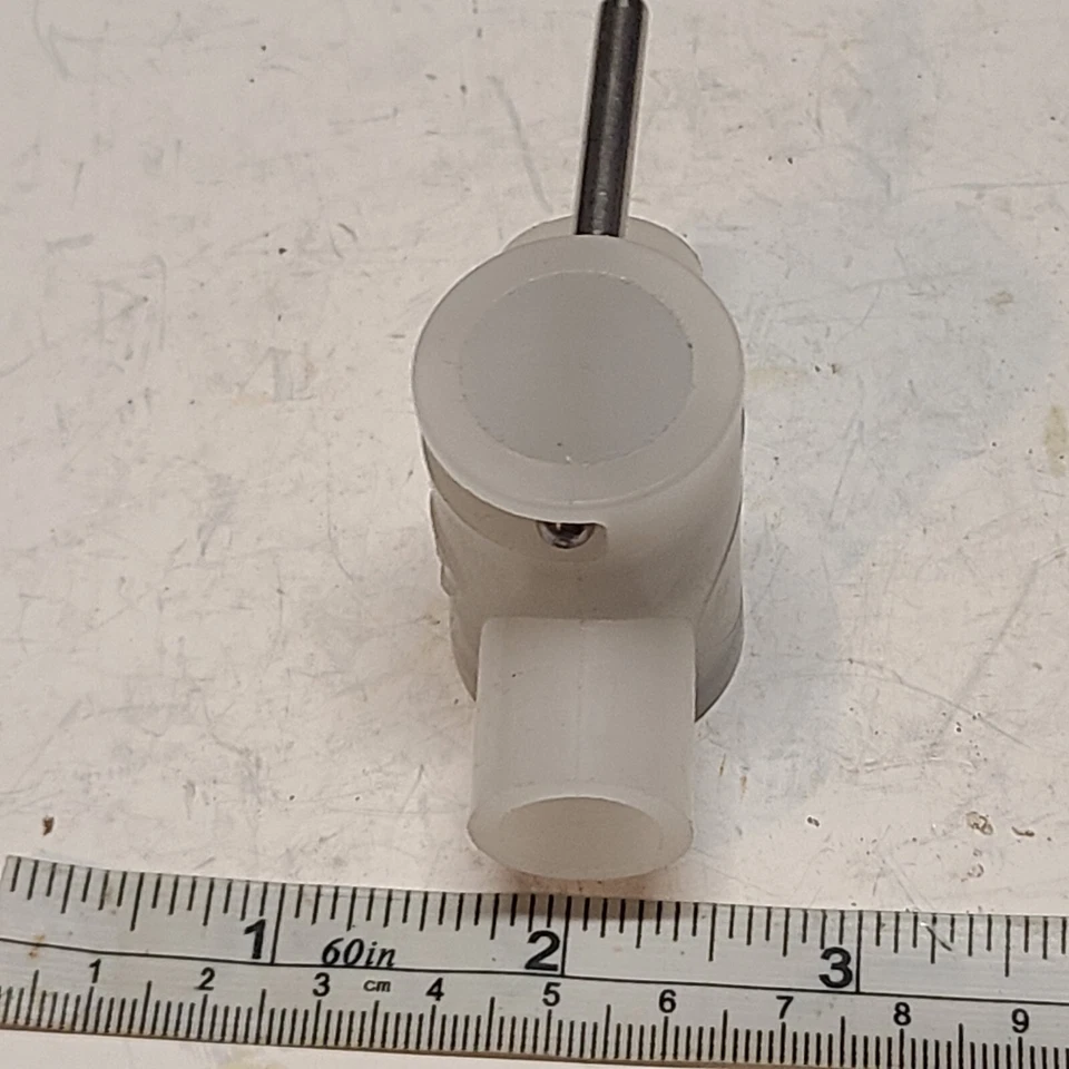 Cole Parmer / Evsco #06470-27 PVDF  Two-Way, Two-Position Elliptic 1/4" Valve. - Image 4 of 4