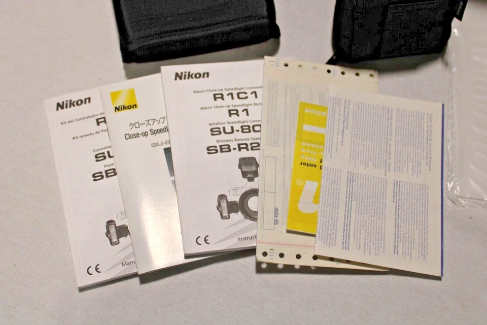 Nikon R1 Close-Up Speedlight Commander Kit – SU-800 + 2 SB-R200 Macro Flash Unit - Image 2 of 4