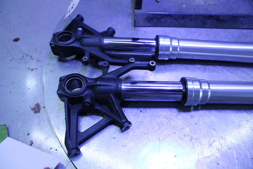 Kawasaki Ninja ZX6R ZX-6R 2007 2008 Pair Front Forks Straight Foto 3 de 4