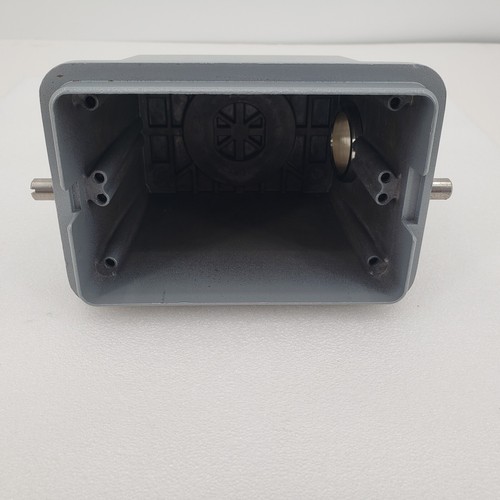 LAPP GROUP 101580NP Rectangular Hood Side Conduit For 48 Pole Latching Connector - Picture 4 of 10