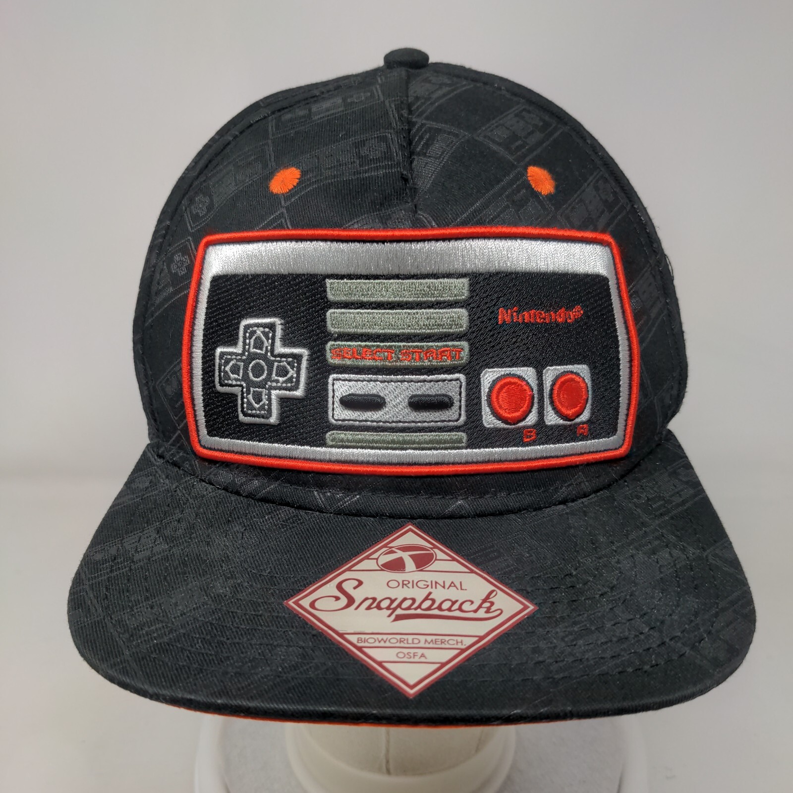 Nintendo NES Controller Snapback Hat Black OSFM A… - image 2