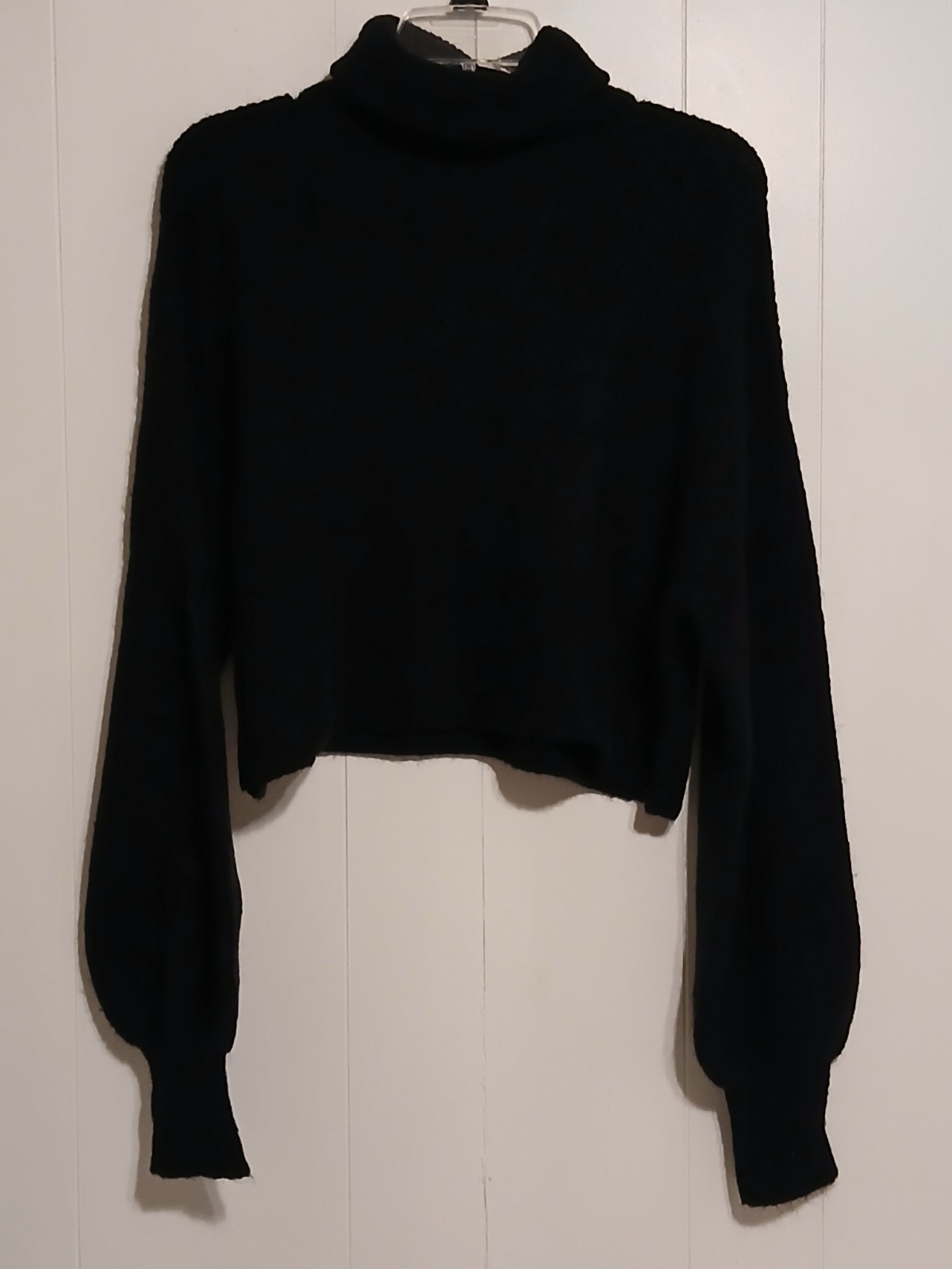 Double Zero Women's Crop Tuurtleneck Sweater Size Large